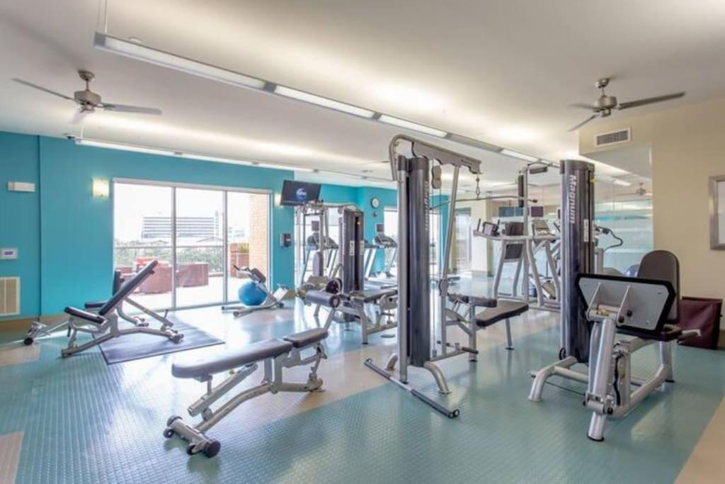 Chic 1Br Near Nrg With Pool Wifi Freeparking Apartment Houston Luaran gambar