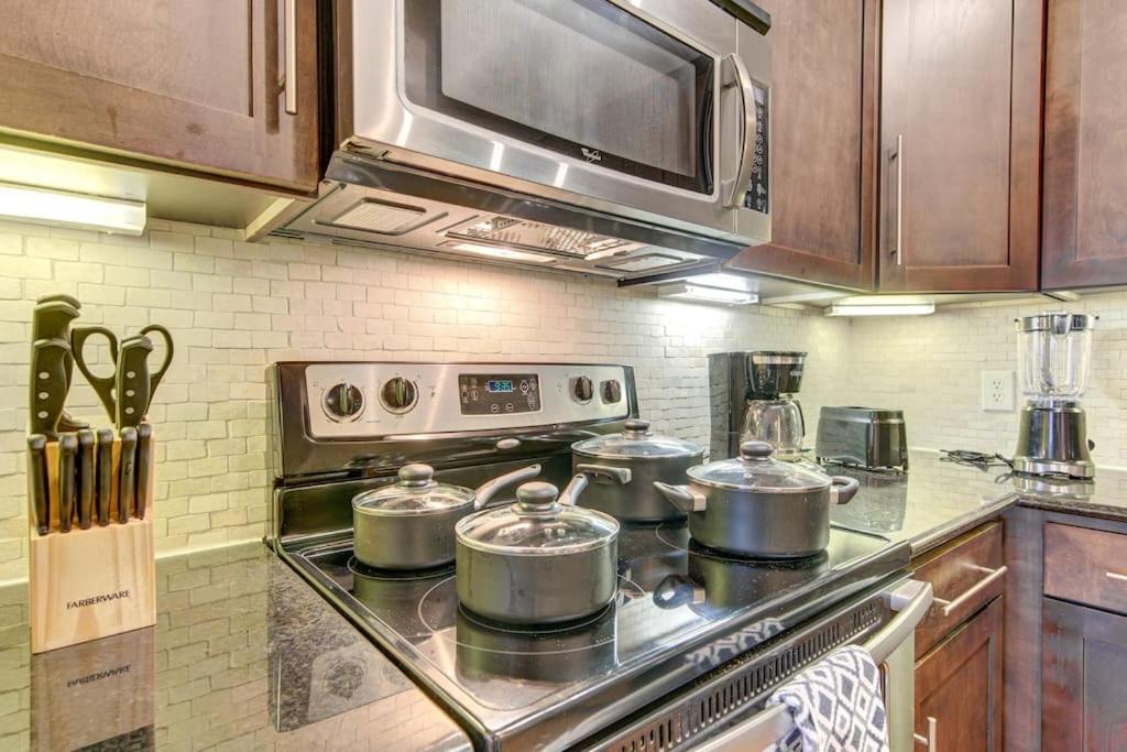Chic 1Br Near Nrg With Pool Wifi Freeparking Apartment Houston Luaran gambar